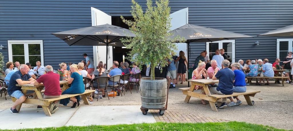 Terras achter Gasterij