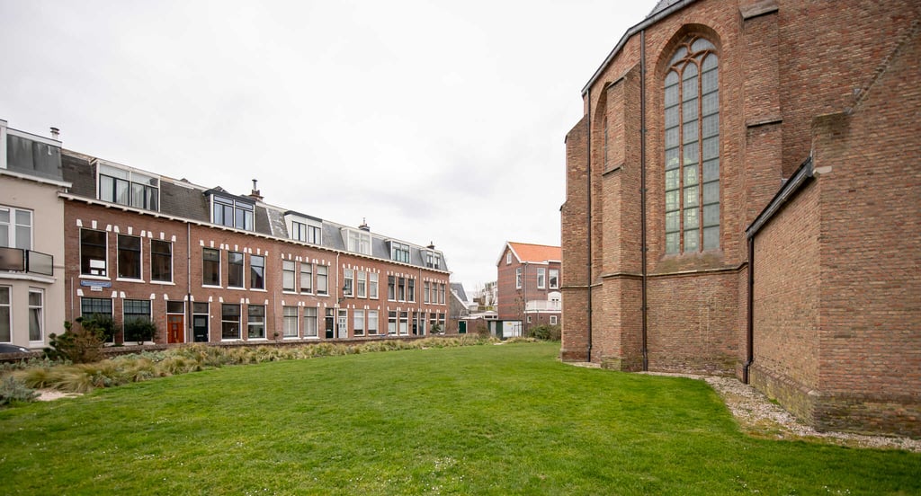 Tuin Oude Kerk Scheveningen
