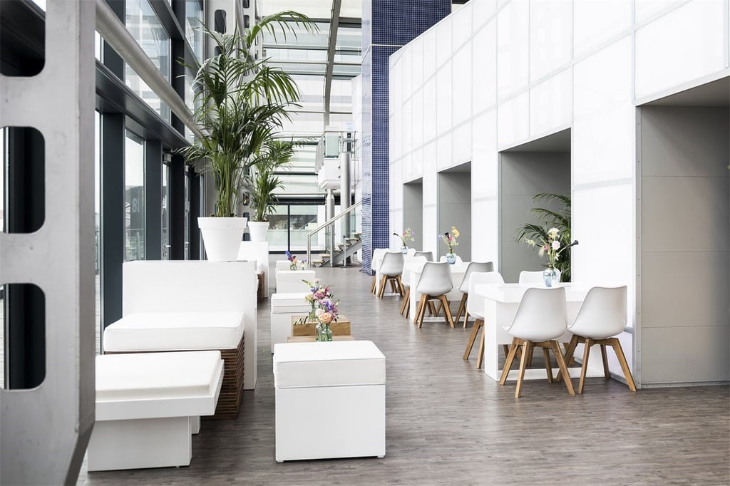 Catering op Promenade Deck