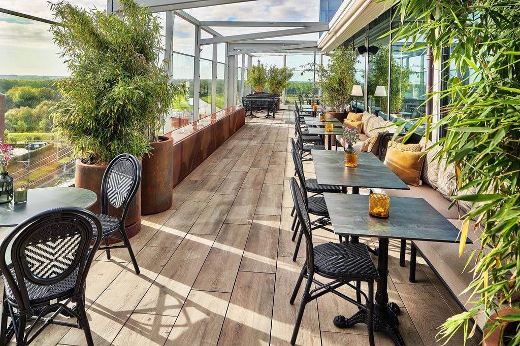 Current Rooftop Terrace - zijkant