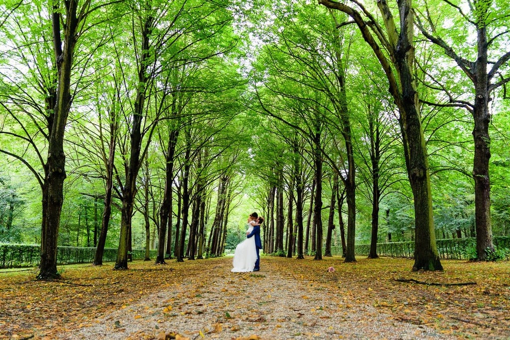 Buitenplaats Beeckestijn fotoshoot met Bruidspaar in park 