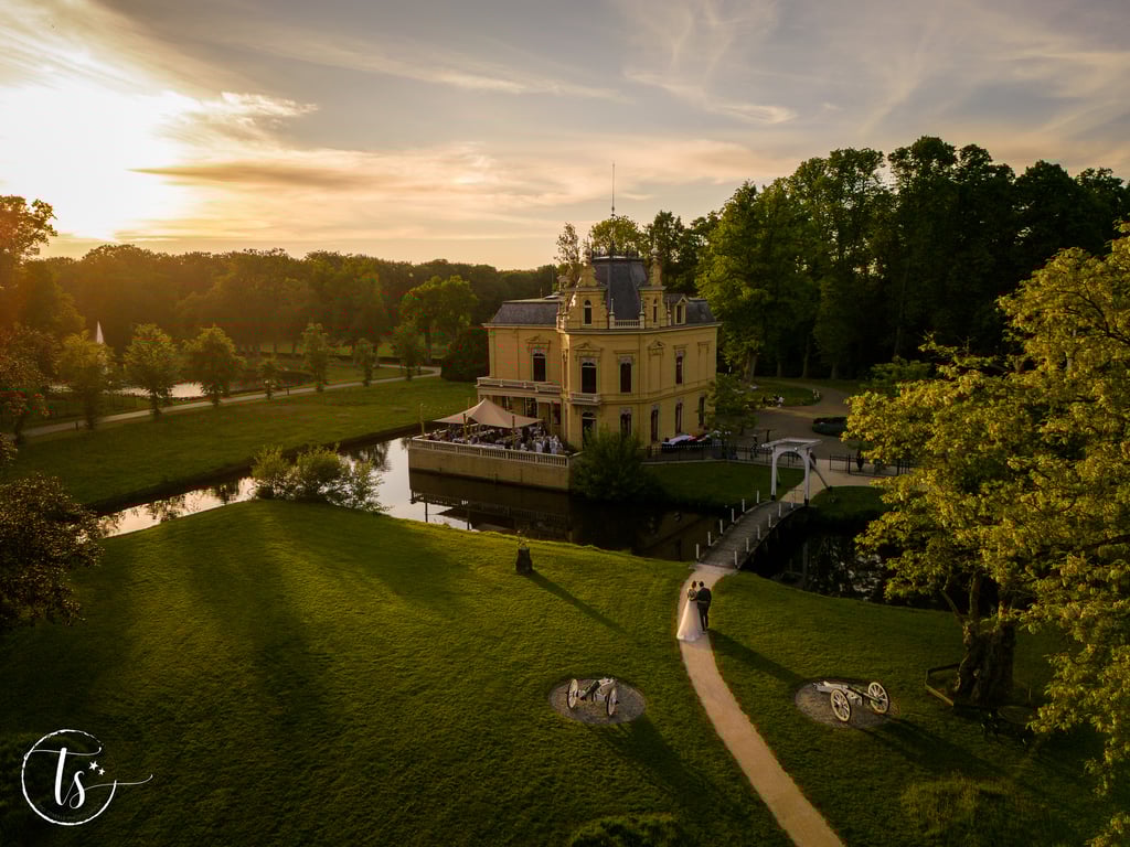 Bruidsfotograaf- 0586 - DJI_0093 - Nienoord Leek - Two Sparkle Photography - Apeldoorn.jpeg