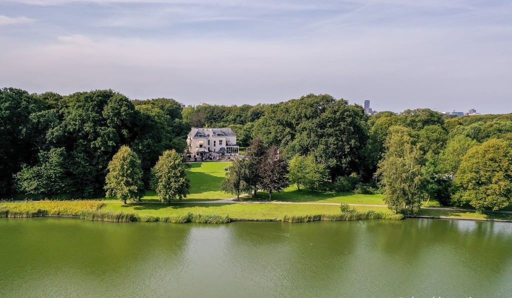 Landgoed Te Werve aan het water
