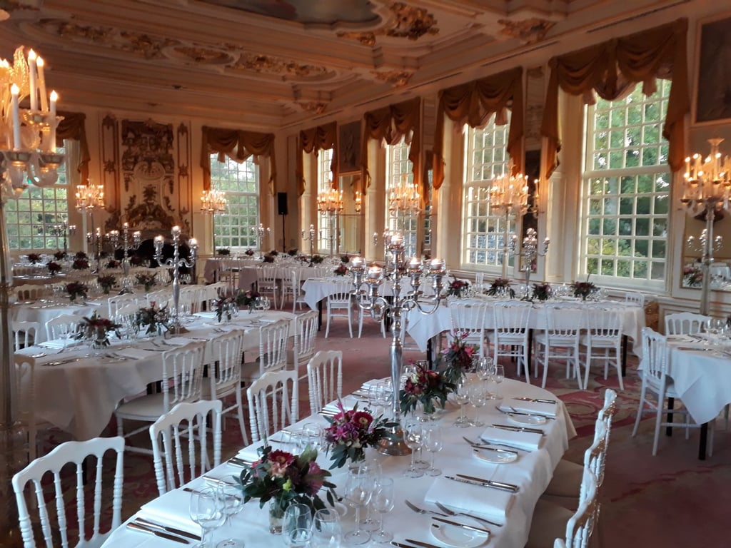 Dineren in de Spiegelzaal
