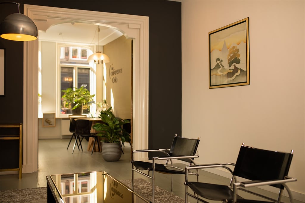 Living & Breakout room