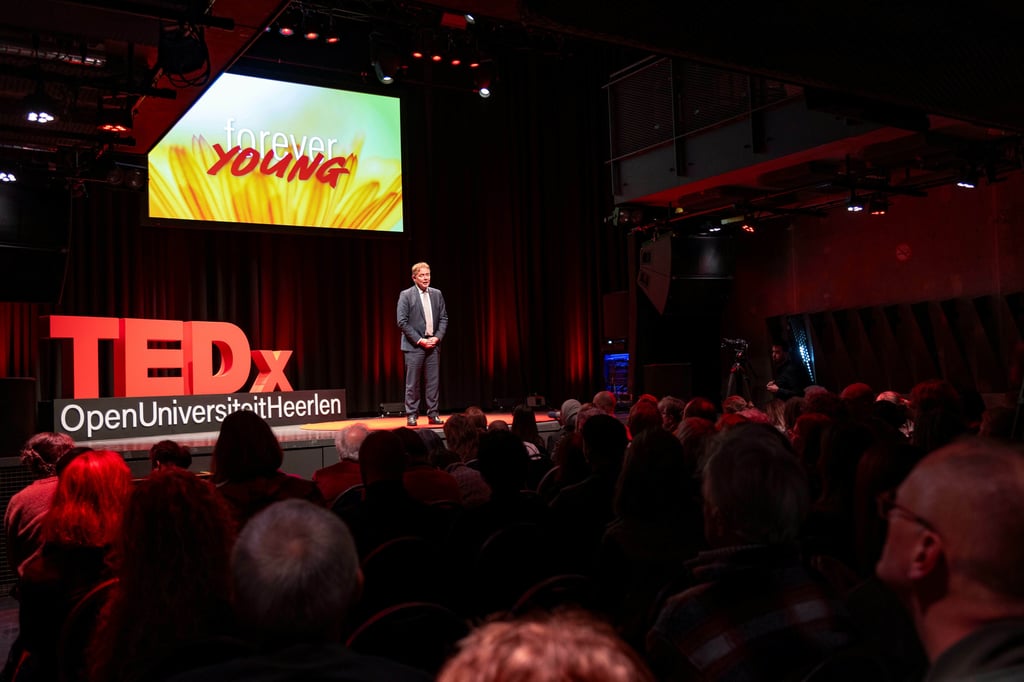 TEDx2024_Theo2.jpg