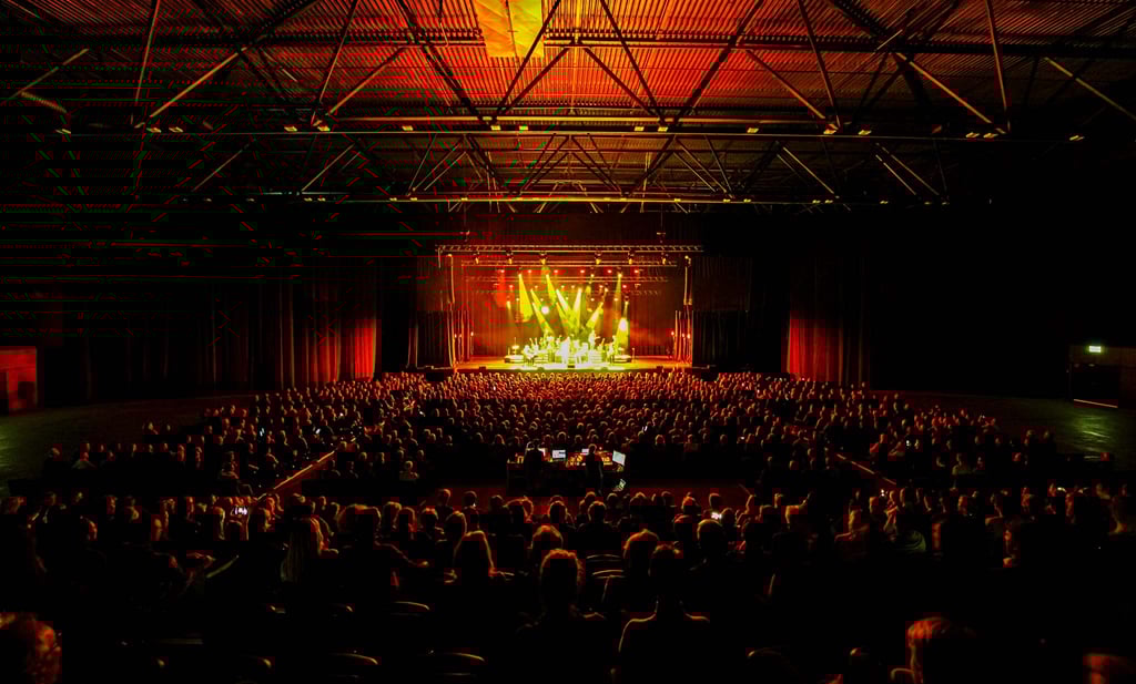Brabanthallen - Hal 5 - MAINSTAGE - Concert