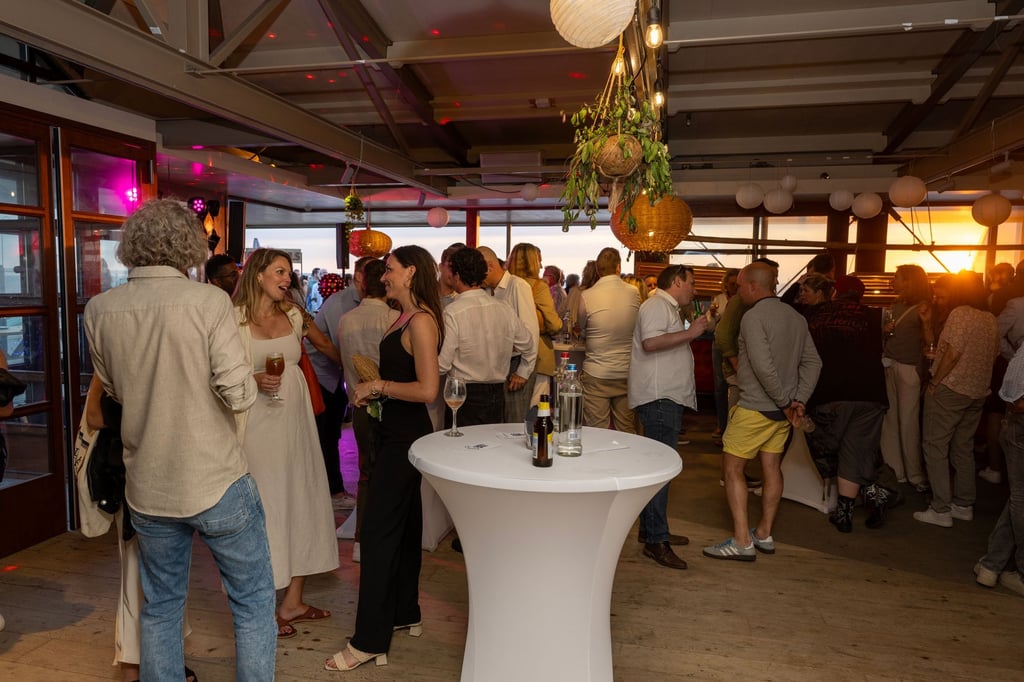 Organiseer een personeelsfeest of borrel bij Tijn! 