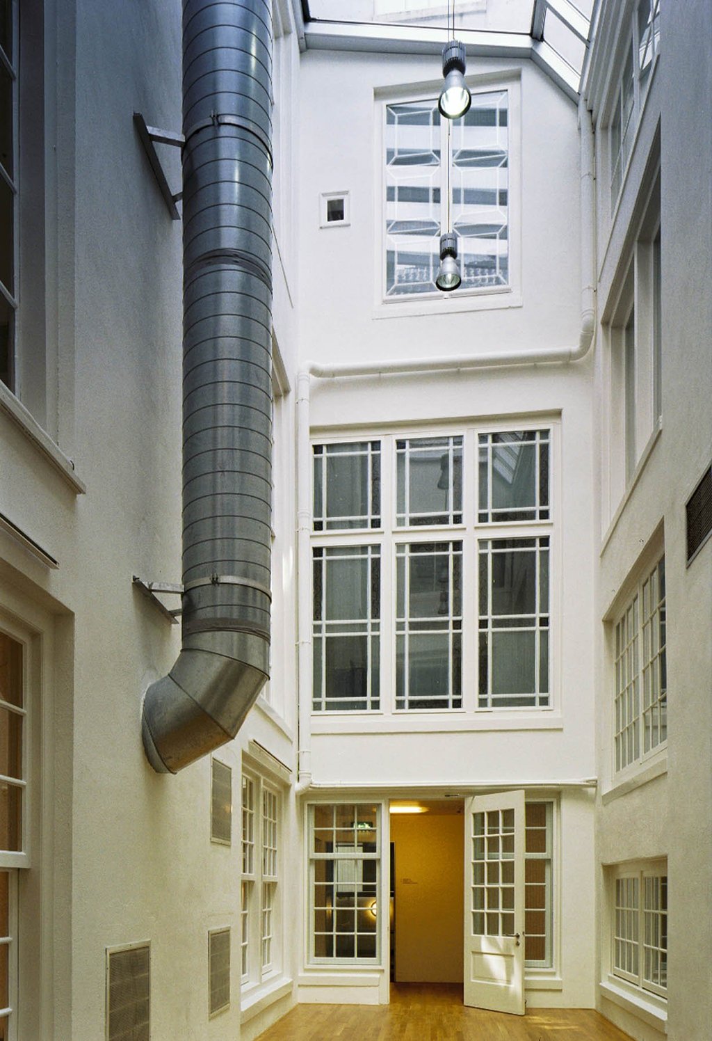 Lichthof---Foam