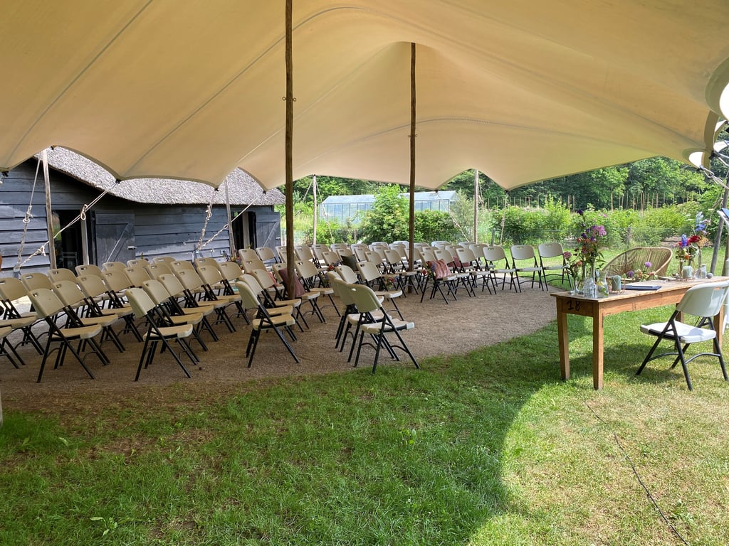 Ceremonie stretchtent.jpg