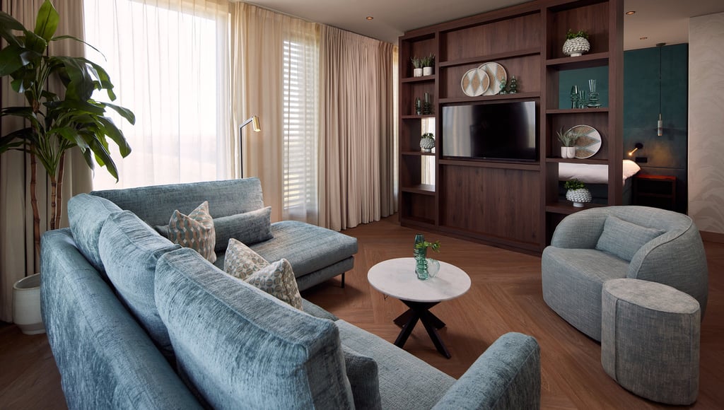 Penthouse North living