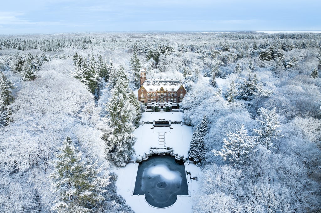 Kasteel De Hooge Vuursche sneeuw