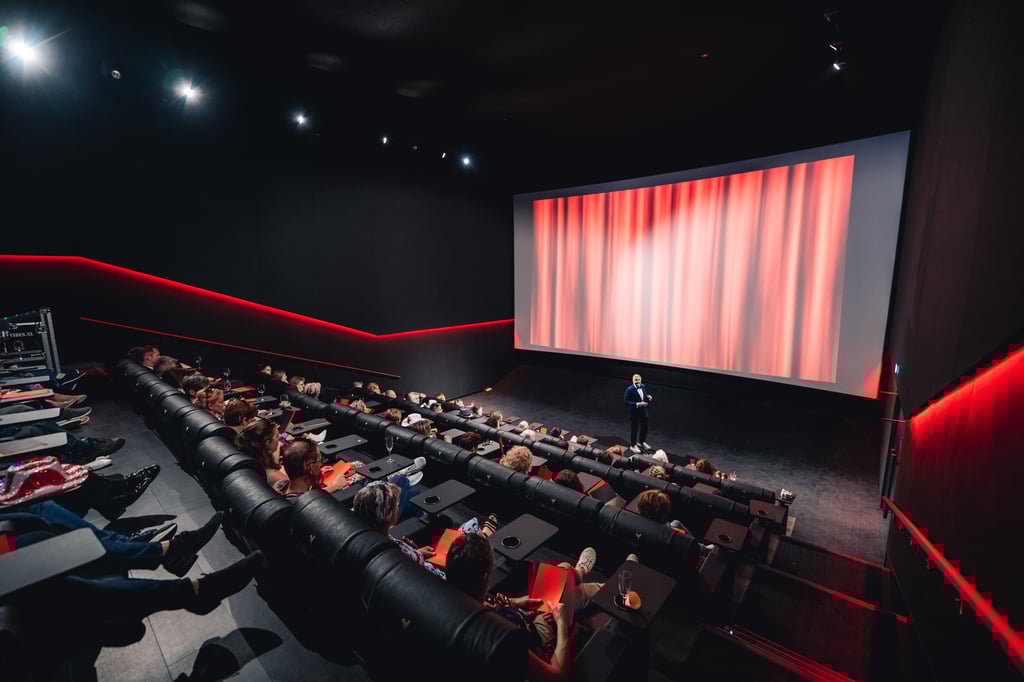 Zaal 2 met relax seats 