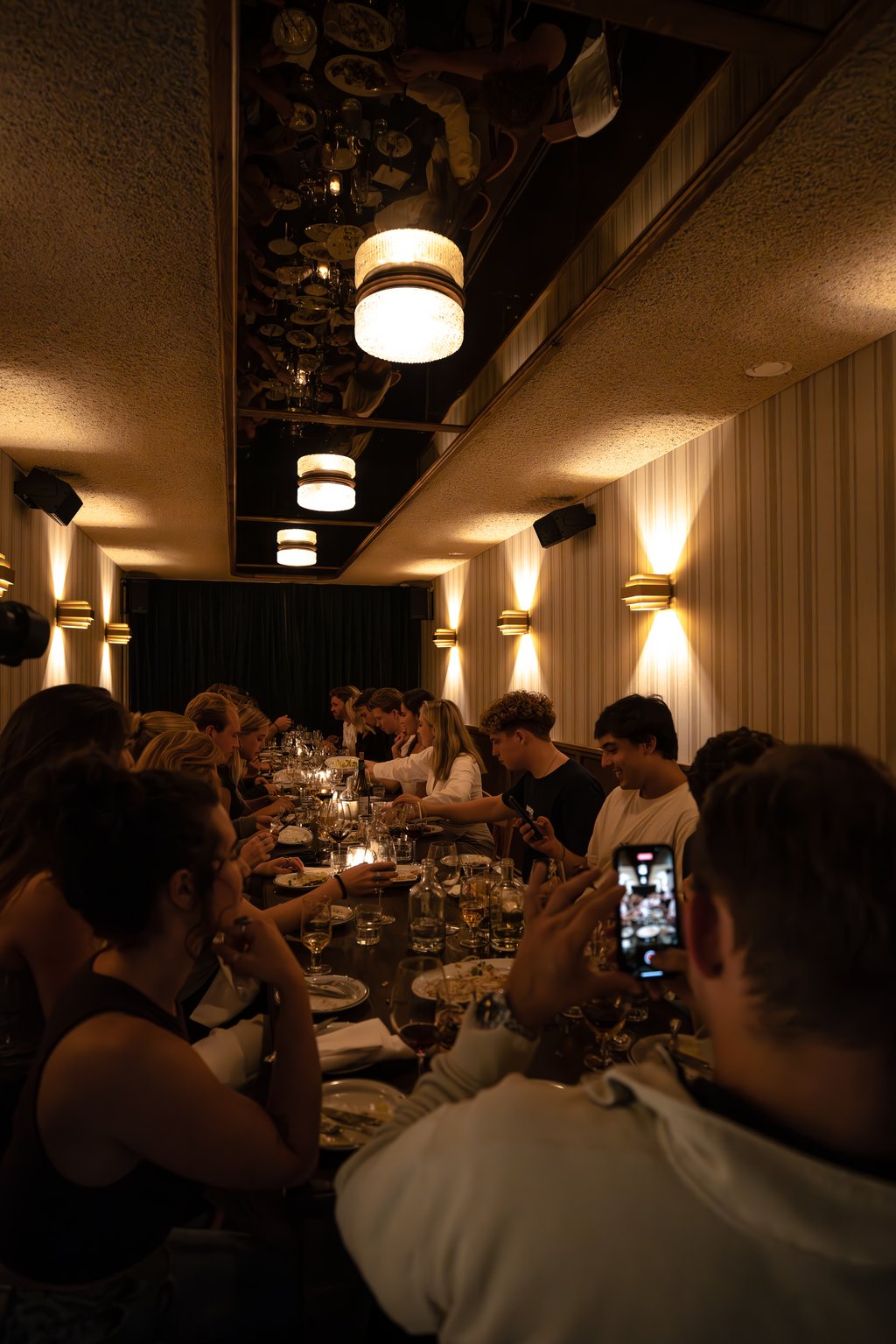 Diner opstelling in Bar Bellini