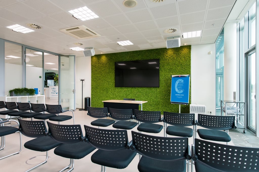 Zaal Zeeman - Theateropstelling 3.2.jpg (1)