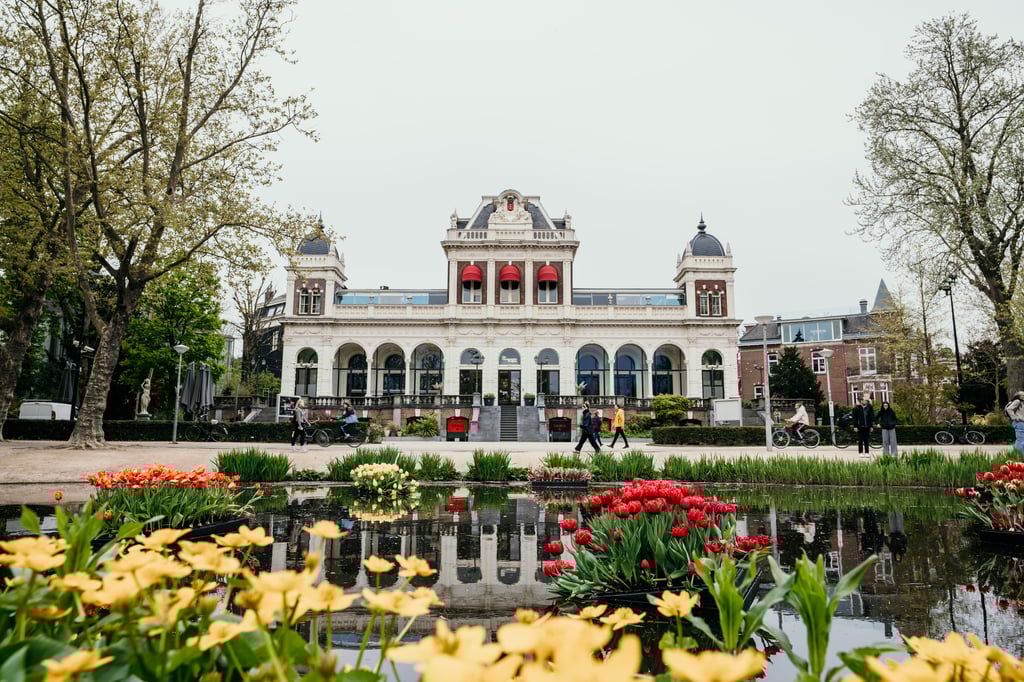Het Vondelparkpaviljoen - Voorzijde