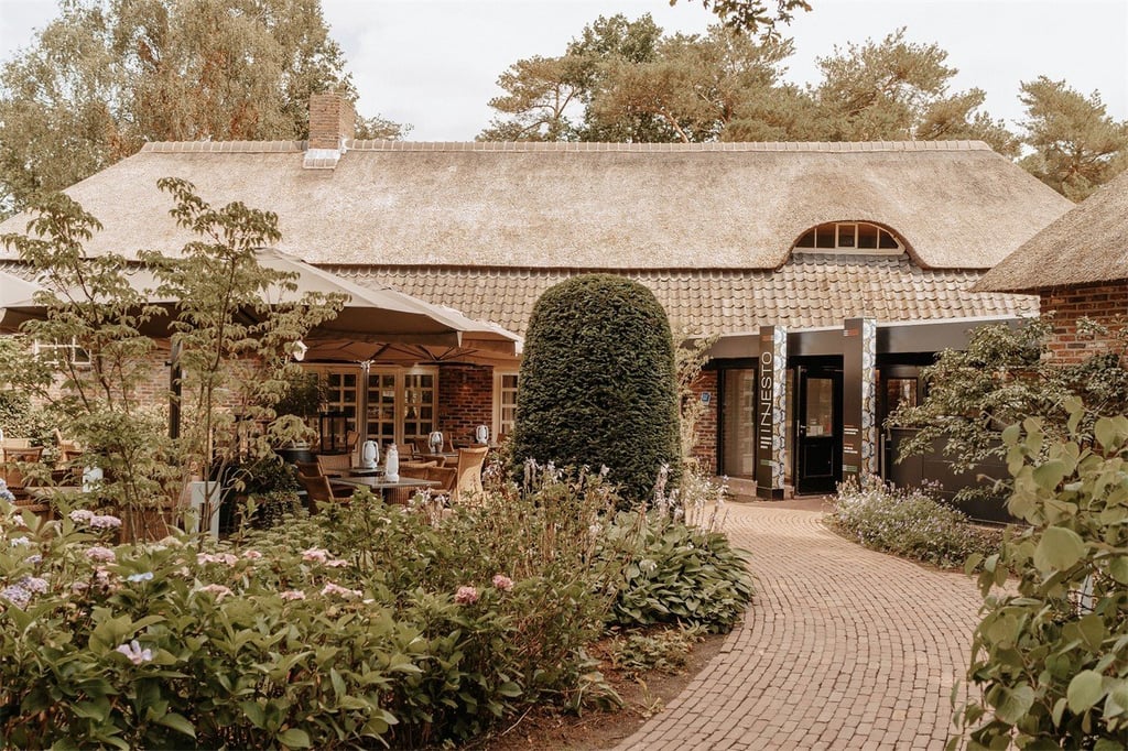 INNESTO  BOERDERIJ AANZICHT