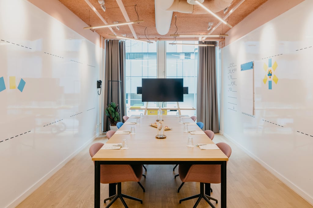 Cornell - Boardroom style