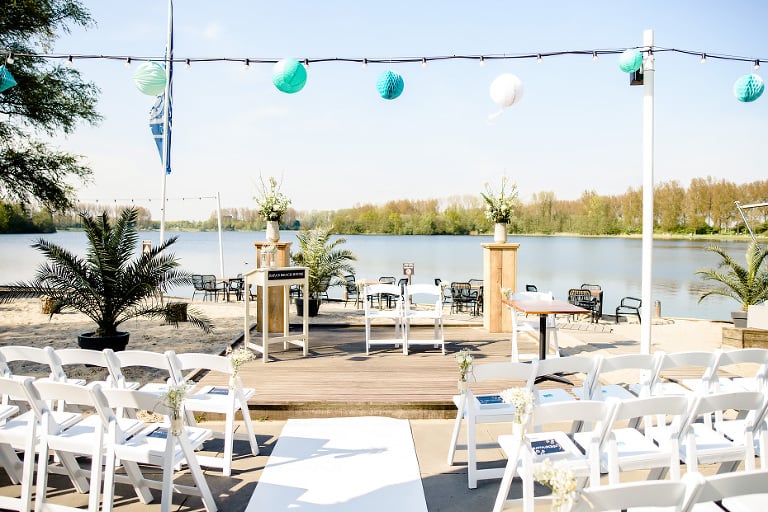 P9 bruidsfotograaf-haarlem-bruiloft-papas-beach-house-9(pp_w768_h512).jpg