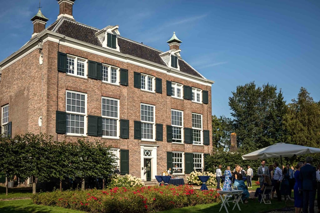 In de tuin voor de borrel 