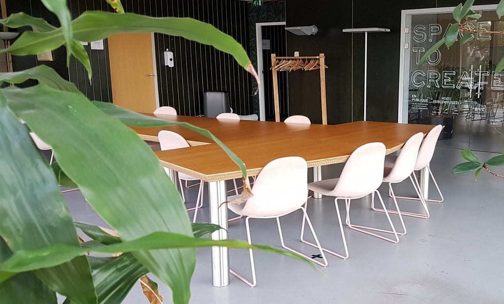 Inspirerende-vergaderlocatie-Utrecht-Vide-Kanaal30