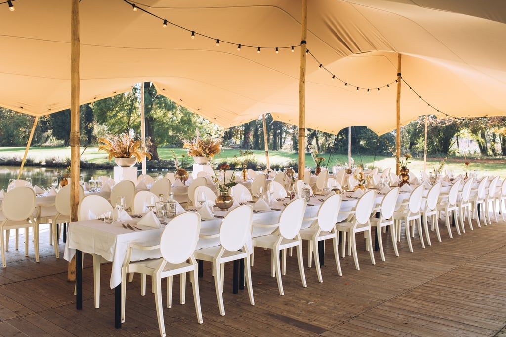 Dineropstelling Tent Rechte Tafels