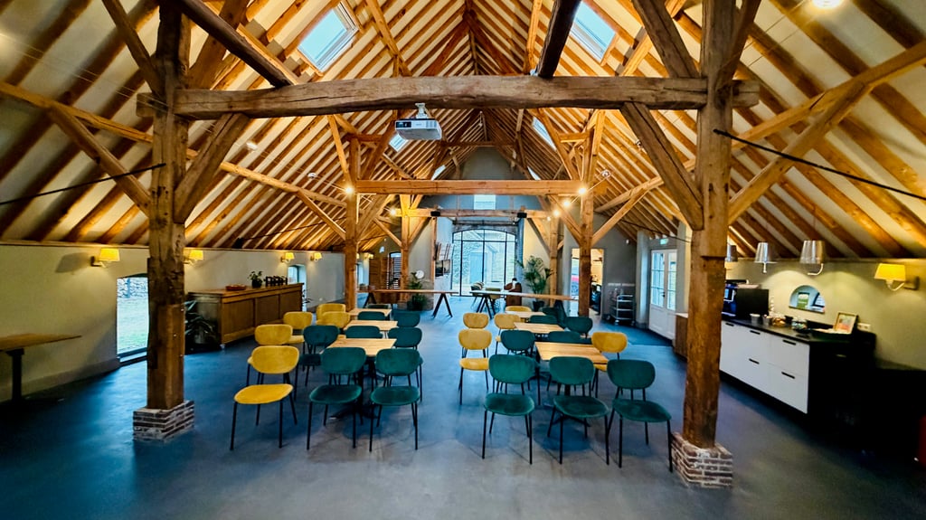 Stal den Eijck - Vooraanzicht zaal