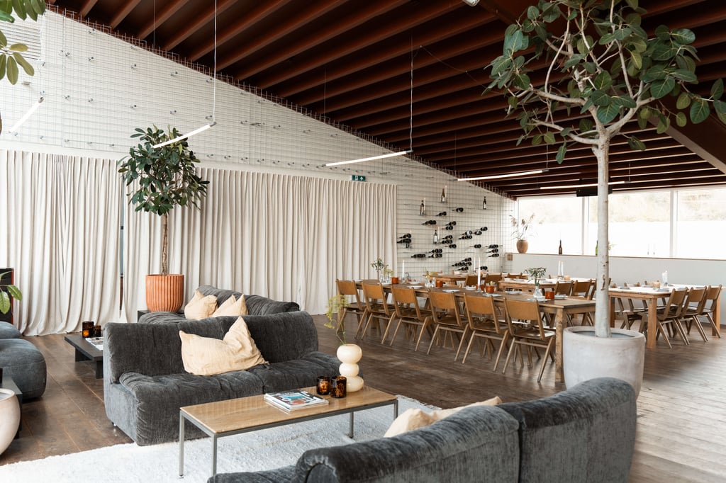PIATTI Event ruimte met prive bar, terras, lounge, entree en toiletten (1)