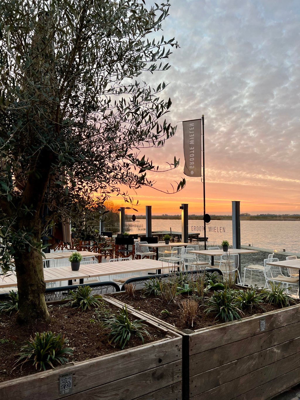 Terras restaurant Groote Wielen