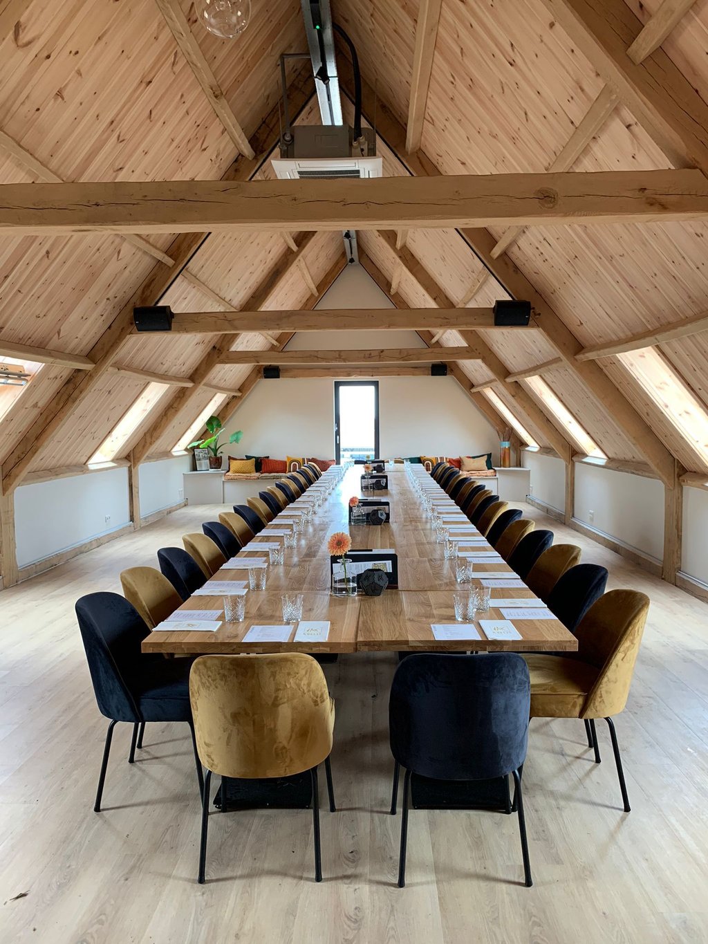 't Juffertje opstelling boardroom opstelling