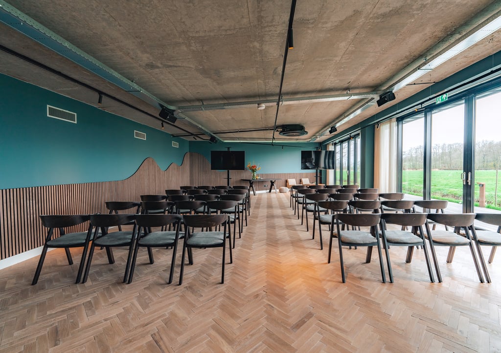 De Witte Dame Fort Meeting Room6.jpg