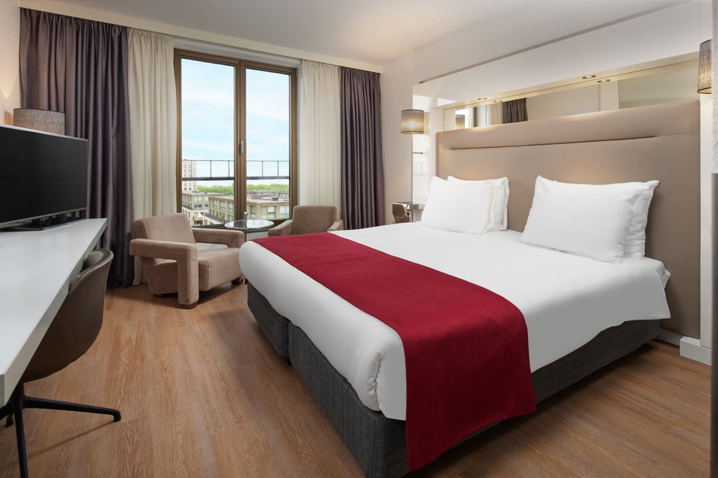Garden view room.jpg