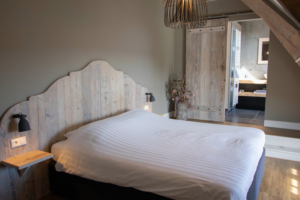 Boerderijwoning slaapkamer 1