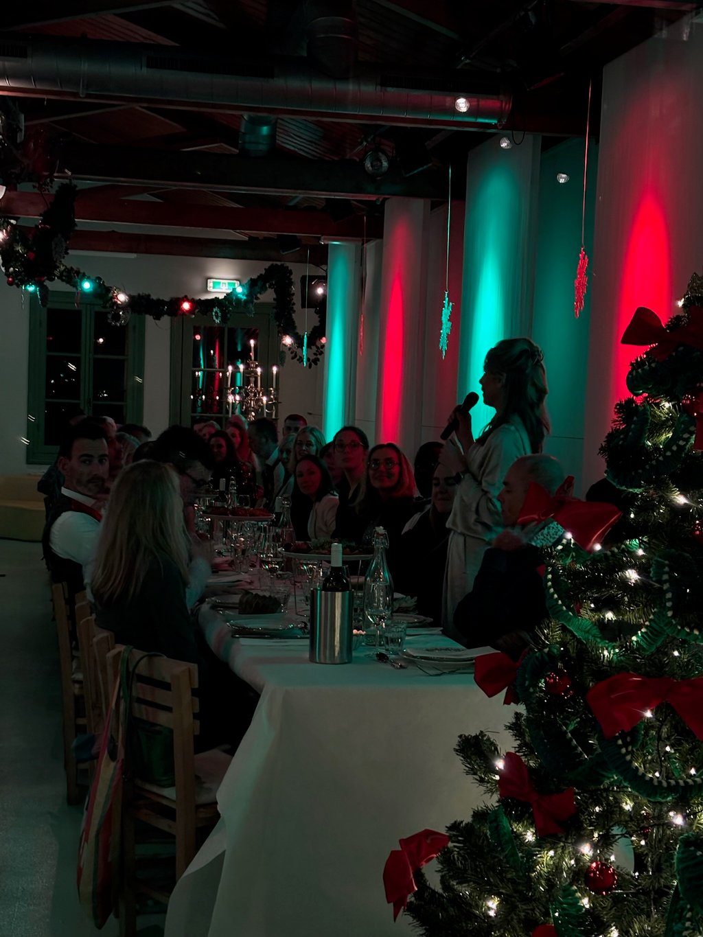 Kerstdiner in groen rood