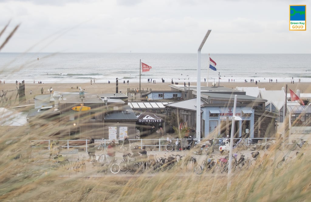 Welkom bij Hart Beach - Restaurant, Surfschool & Surfshop!