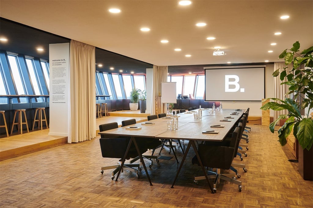 B. Amsterdam - The Sheryl // B.3