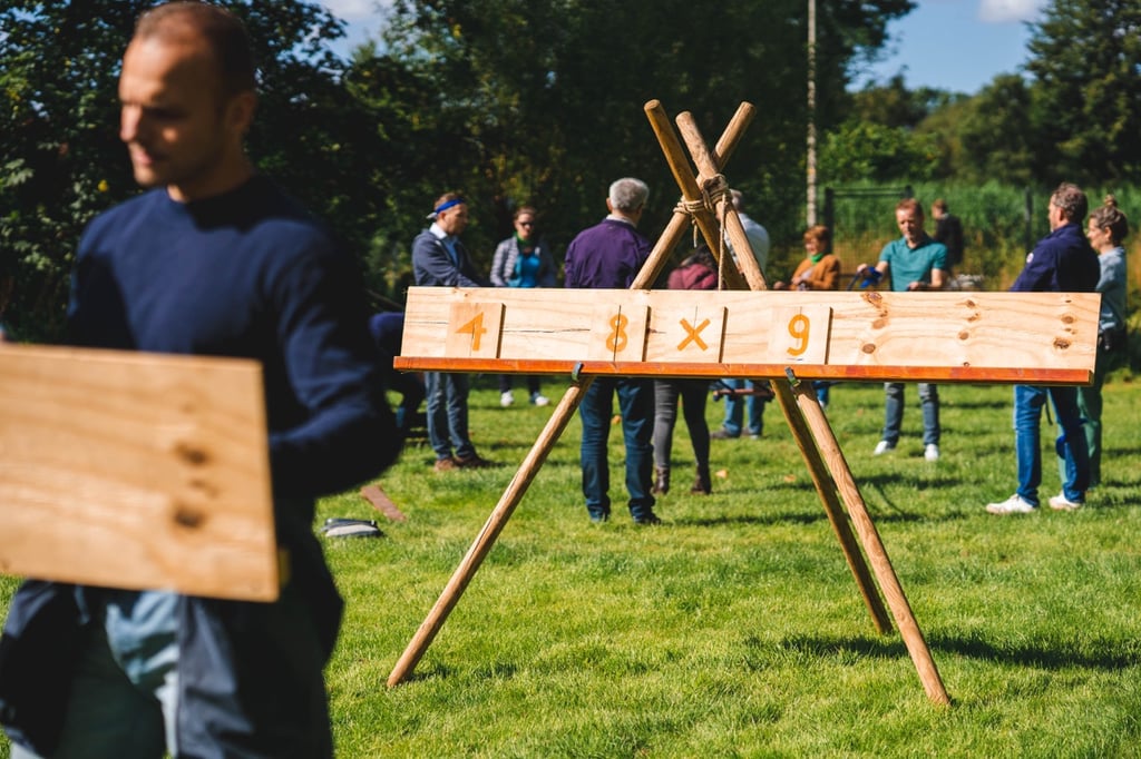 teambuilding-expeditie-robinson.jpeg