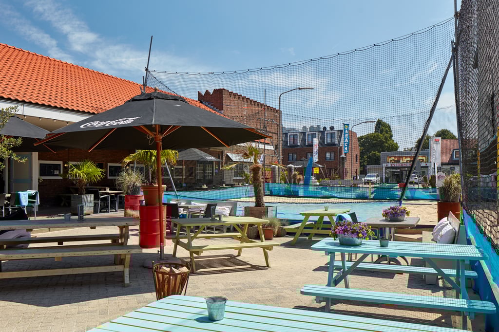 06 2018 06 27 - Aanzicht terras en buitenvelden.jpg