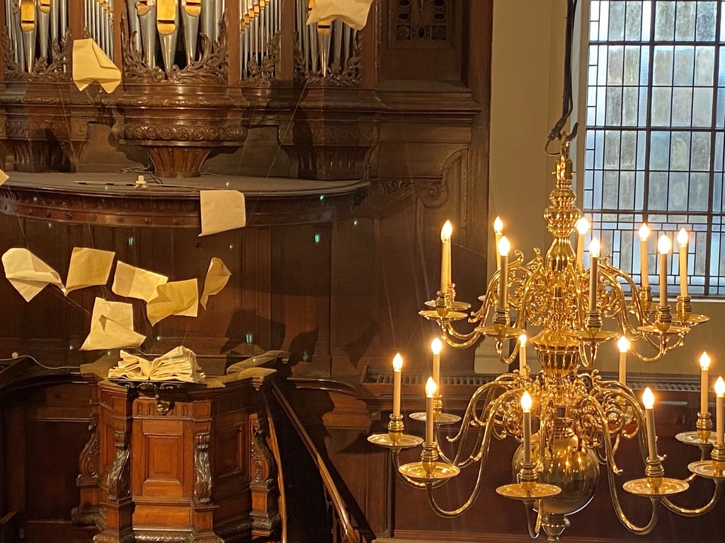 Kunstwerk kerkzaal