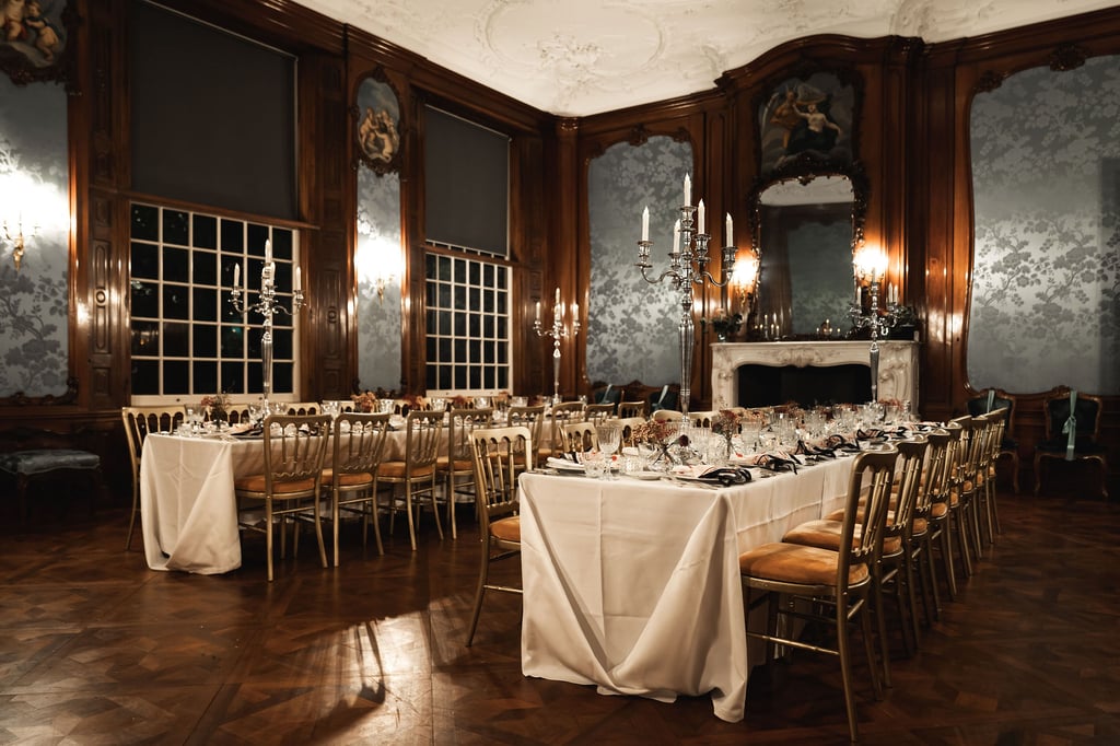 Dineren met lange tafels bij Huis Bartolotti