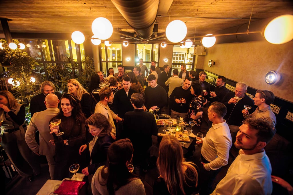 Côte vide rechts borrel