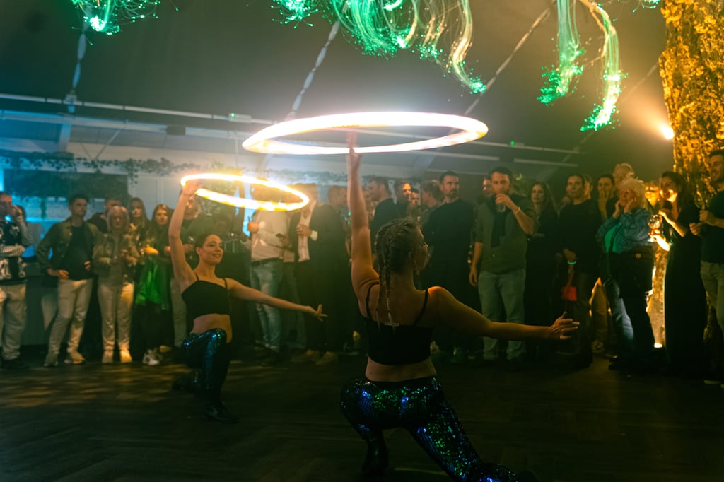 Woud van Licht danseressen 