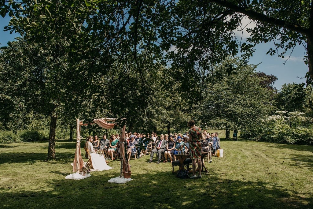 Ceremonie grote boomgaard