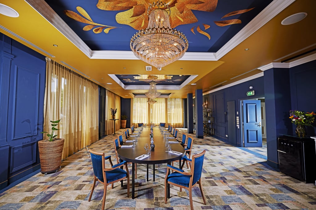 Senator Room