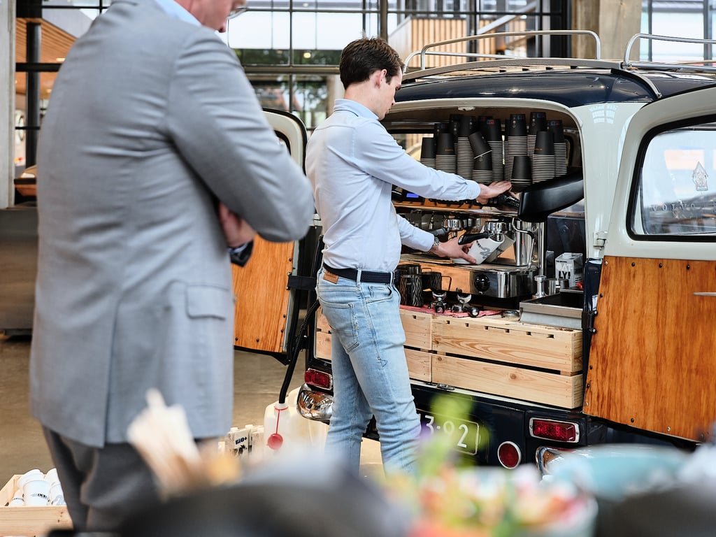 De Tinfabriek - Smelterij - Volvo Duett Koffie