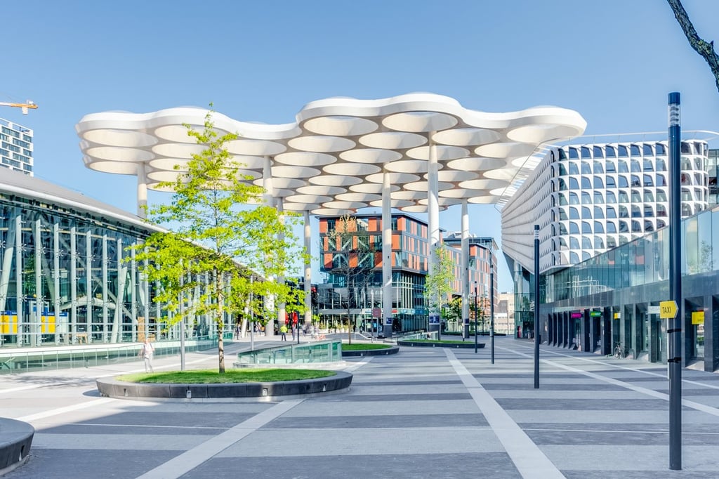 Centrally Located Space To Create Utrecht1