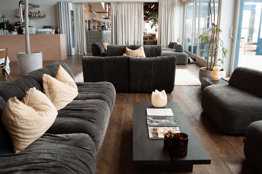 PIATTI Event ruimte met prive bar, terras, lounge, entree en toiletten (3)