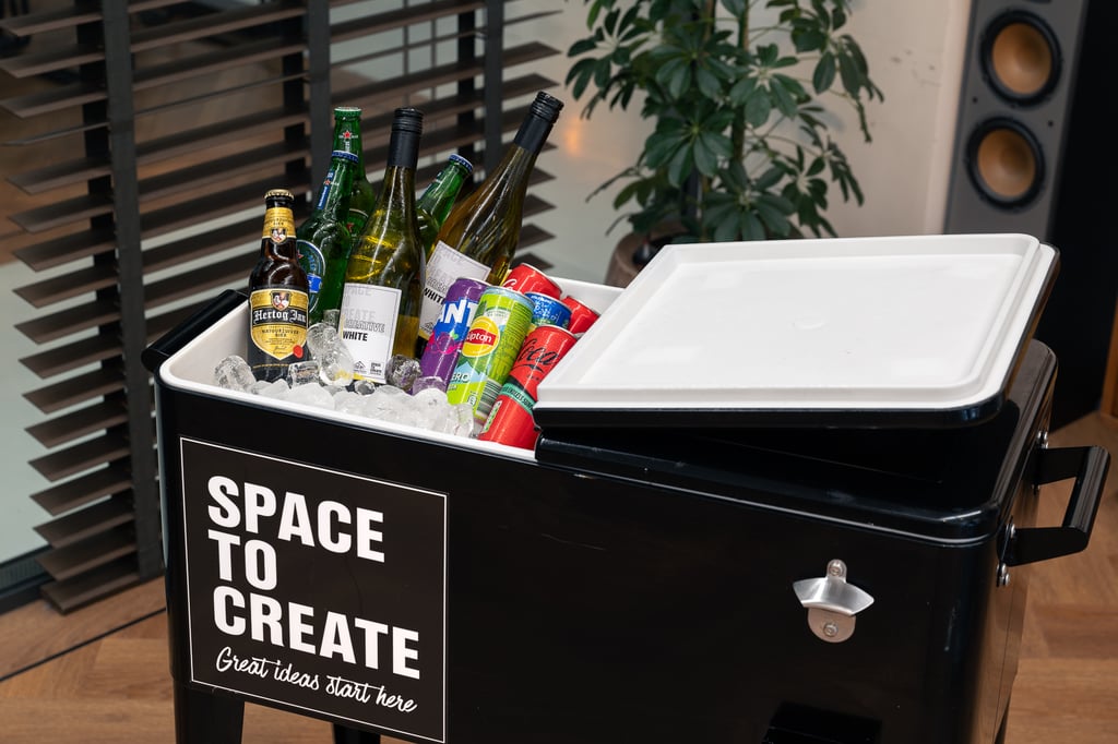 Onze Space to Create borrelkar! 