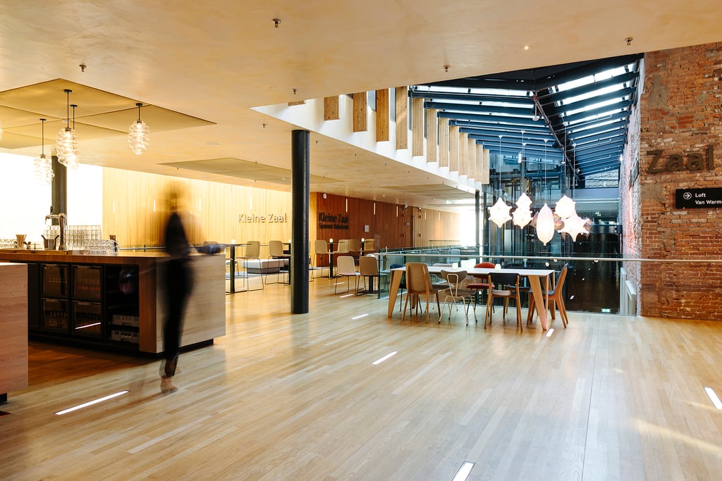 phil-haarlem-lege-boven-foyer-1.jpg (1)