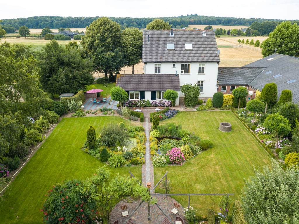 Landhuis De Korenhorst bovenaanzicht